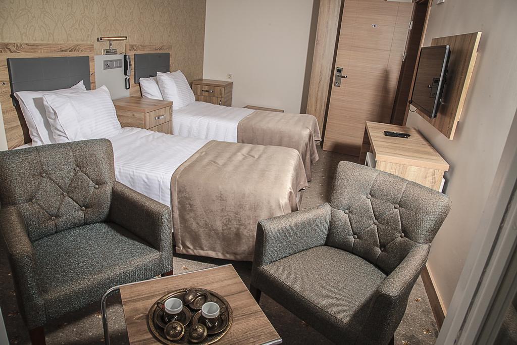 Remila Hotel Kocaeli Bilik gambar